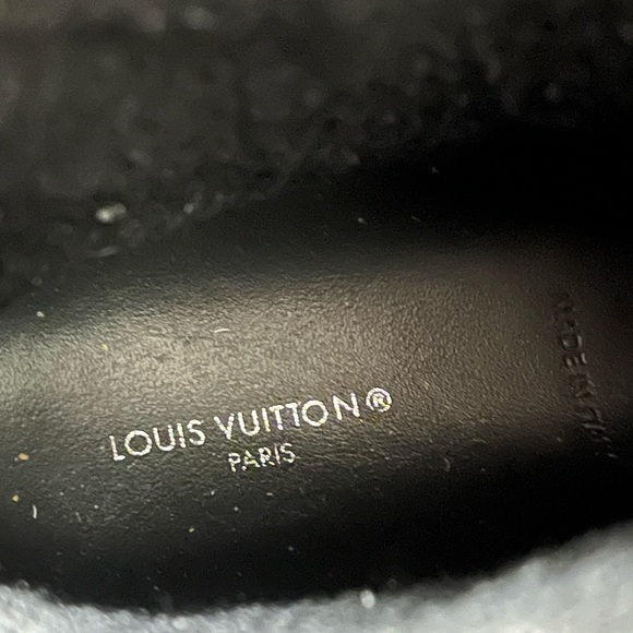 LOUIS VUITTON boots - Picture 4 of 10